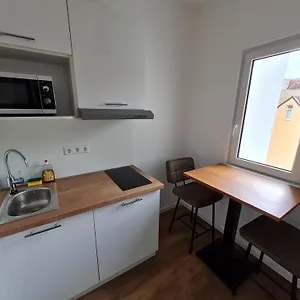 Lenau Apartahotel